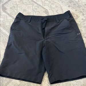 Under Armour Men's Dark Gray Golf shorts